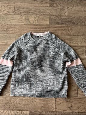 John + Jenn Grey Crewneck Sweater with Pink Sleeve Stripes size M